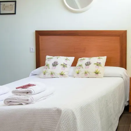 Pensionat El Nuevo Mirones 634 *
